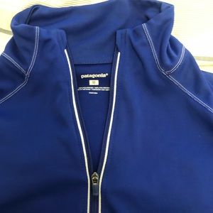 Patagonia layering top size medium